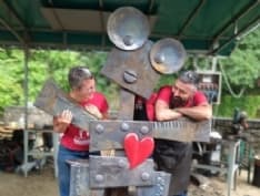 RIVAROLO - Con «Fabbri nell'anima» piazza Litisetto diventa una fucina a cielo aperto