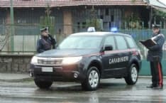 CASTELLAMONTE - Evade dai domiciliari per «comprare» i regali di Natale: donna di Pont Canavese arrestata al Bennet
