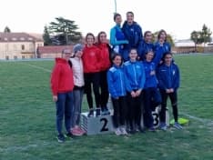 ATLETICA CANAVESANA - La 4x800 femminile trionfa ai campionati Piemontesi, argento e bronzo per le 4x100