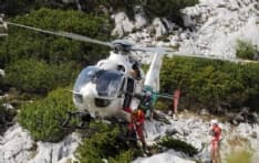 LOCANA - Spaventate dal temporale, mucche finiscono nel dirupo