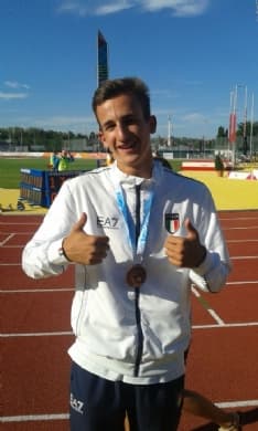 ATLETICA LEGGERA - Per Davide Favro una storica medaglia di bronzo in Ungheria