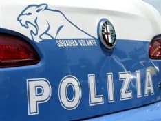 BANCHETTE - Presi i baby piromani della scuola: sono tutti quattordicenni che non volevano andare a scuola