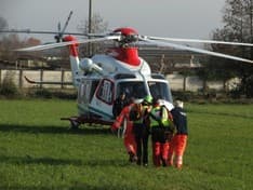 IVREA - Auto contro scooter: un uomo in prognosi riservata
