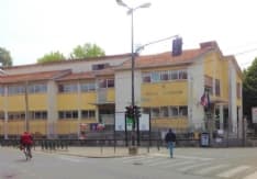 RIVAROLO - La vecchia elementare va demolita? Si, no, forse...