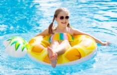 IDEE - Arriva Swimmy, la formula per affittare una piscina privata