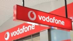 IVREA - Vodafone annuncia 1137 esuberi in tutta Italia: forti timori per i 584 dipendenti canavesani