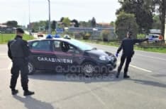 CORONAVIRUS - Raffica di controlli dei carabinieri sulle strade del Canavese a caccia dei «furbetti» di Pasquetta - FOTO