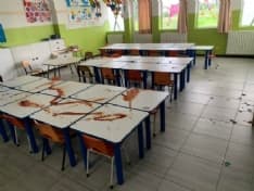 CASCINETTE D'IVREA - Presi i vandali della scuola: il più grande è stato denunciato alla procura dei minori - FOTO