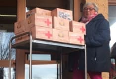 LEINI - I volontari della Croce Rossa aiutano gli ospiti del Capirone