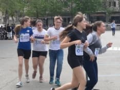 CUORGNE' - Studenti delle scuole medie di corsa contro la fame nel mondo - FOTO