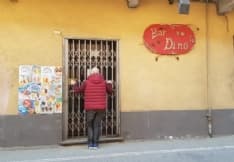 VALPERGA - I carabinieri hanno chiuso il bar «Dino» in via Martiri