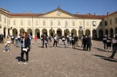 IVREA-CHIVASSO - Commercianti in piazza: «Vogliamo lavorare». Chiesto un «biennio fiscale bianco»