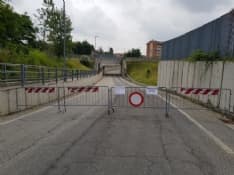 RIVAROLO - Stop al traffico nel sottopasso per Feletto: partono i lavori nel tunnel della morte
