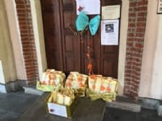 CASELLE - A San Valentino, «Un libro per colpirti al cuore»