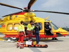 RIVAROLO CANAVESE - Anziano cade dal tetto e muore