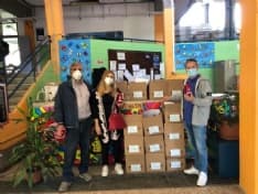 CUORGNE' - Scuole «plastic free»: distribuite nei plessi 640 borracce personalizzate - FOTO