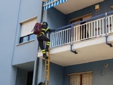 RIVAROLO - Anziani bloccati in casa salvati dai vigili del fuoco