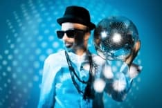 MUSICA – Samuel, colonna sonora della notte del basket torinese