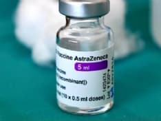 COVID - Morto prof di Biella: il Piemonte sospende il lotto ABV5811 del vaccino AstraZeneca