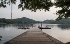 CANDIA-IVREA-CHIAVERANO - Ferragosto sul lago, per Arpa tutti balneabili i lidi canavesani