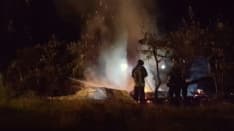 SALASSA - Incendio doloso devasta un capanno attrezzi - FOTO