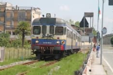 FERROVIA CANAVESANA - Dal primo gennaio stop ai treni sulla Rivarolo-Pont: la ferrovia diventa una linea bus