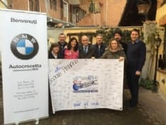 AGLIE' - Consegnati i fondi per i bimbi del Sant'Anna di Torino