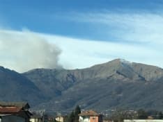 CANAVESE - Boschi a fuoco sopra Corio: è allarme piromane