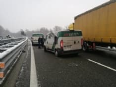 AUTOSTRADA TORINO-AOSTA - RAPINA AL PORTAVALORI BLINDATO: CHIUSA L'AUTOSTRADA