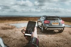 SHARING - Anche l'auto si noleggia con una App