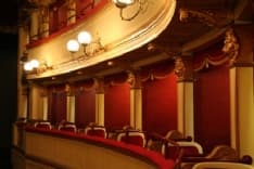 IVREA - Teatro gratis al consigliere regionale della Lega: il Pd «interpella» il sindaco Sertoli