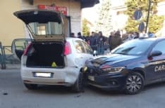 MONTANARO - Fugge in auto davanti ad un posto di blocco, fermato dai carabinieri - FOTO