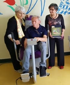 CASTELLAMONTE - Un voto gratis per aiutare l'Associazione Parkinsoniani