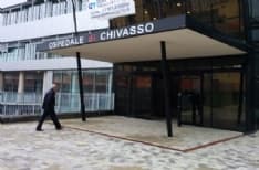 CHIVASSO - Donna cade dalla barella e muore: secondo l'autopsia le è stato fatale il trauma cranico con versamento di sangue