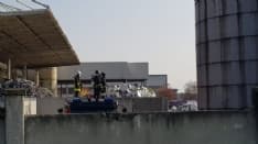 VOLPIANO - Incendio Amiat, il consigliere regionale Gavazza ringrazia i pompieri