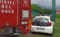 CASTELLAMONTE - Si toglie la vita nel canale Caluso come aveva fatto la madre vent'anni fa