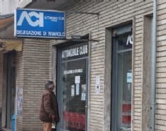 RIVAROLO - Rapina a mano armata all'Aci di corso Torino
