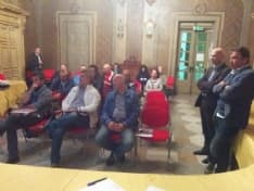 RIVAROLO - L'album delle figurine regala i defibrillatori