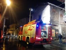 VALPERGA - Campanile e chiesa pericolanti: servono lavori urgenti