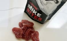 CURIOSITA’ – La caramelle di Mike Tyson, con la forma dell’orecchio di Holyfield