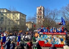 IVREA - Carnevale, l'attacco informatico non ferma il contest: «Gli araldi della Regina» sono il carro più social - LA CLASSIFICA