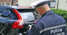 IVREA - Da lunedi si pagano i parcheggi e torna la Ztl in centro