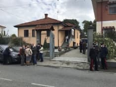 OMICIDIO A SAN BENIGNO CANAVESE - Donna accoltellata nella villetta: trovata morta questa mattina - FOTO E VIDEO