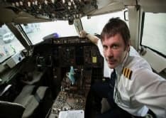 CASELLE - Il cantante degli Iron Maiden pilota il Torino-Olbia