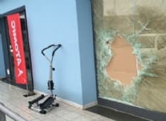 IVREA - Spaccata da 25 mila euro al negozio Pagliughi Sport