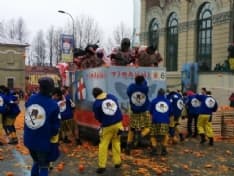 IVREA - Il Carnevale chiude con 440 contusi «causa arance»