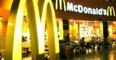 LAVORO - Apre un McDonald's a Chivasso: 40 posti disponibili