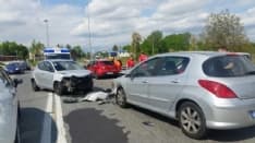 LOMBARDORE - Grave incidente sulla 460: tre auto distrutte, cinque feriti - FOTO