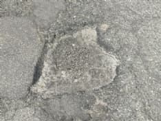 RIVAROLO - «La strada per Argentera è piena di buche nell'asfalto» - FOTO