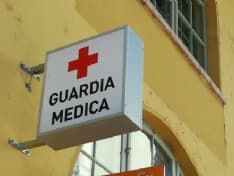 PONT CANAVESE - Guardia medica a rischio chiusura: sindaci delle valli preoccupati. Andrea Cane assicura: «Rimarrà aperta»